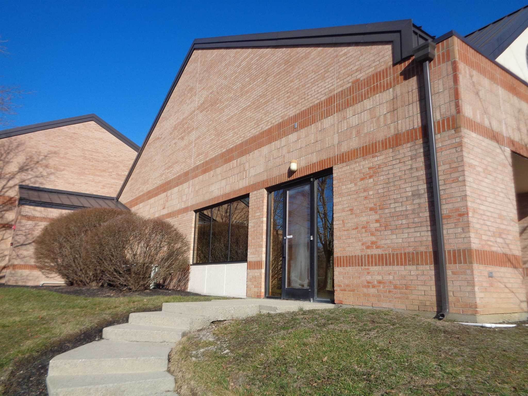 10. Offices for Sale at 2865 Chancellor Drive 2865 Chancellor Drive Crestview Hills, Kentucky 41017 United States