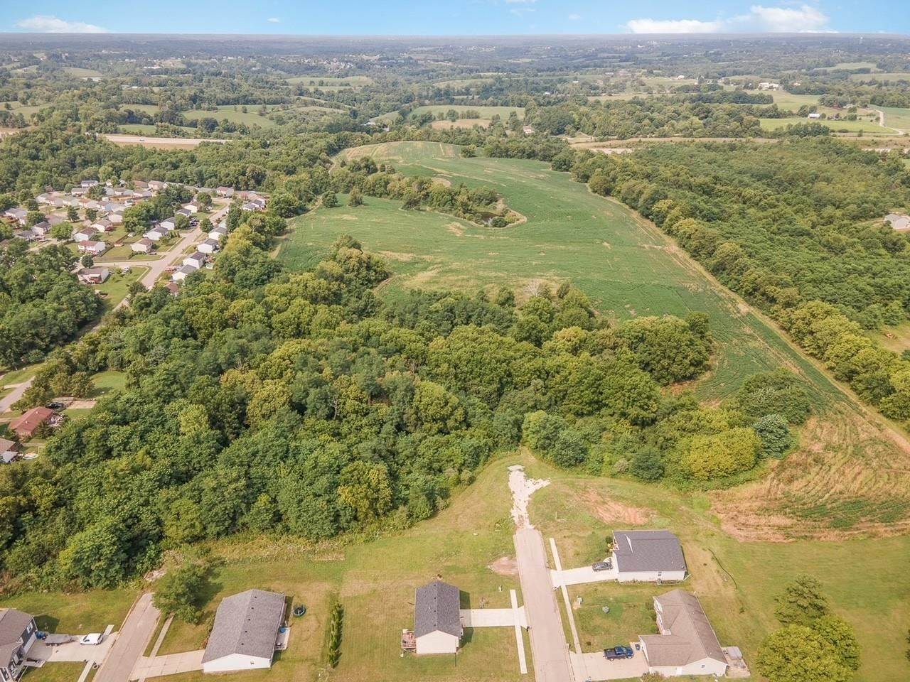 9. Single Family Homes for Sale at Lot 15 Summerfield Drive Lot 15 Summerfield Drive Dry Ridge, Kentucky 41035 United States
