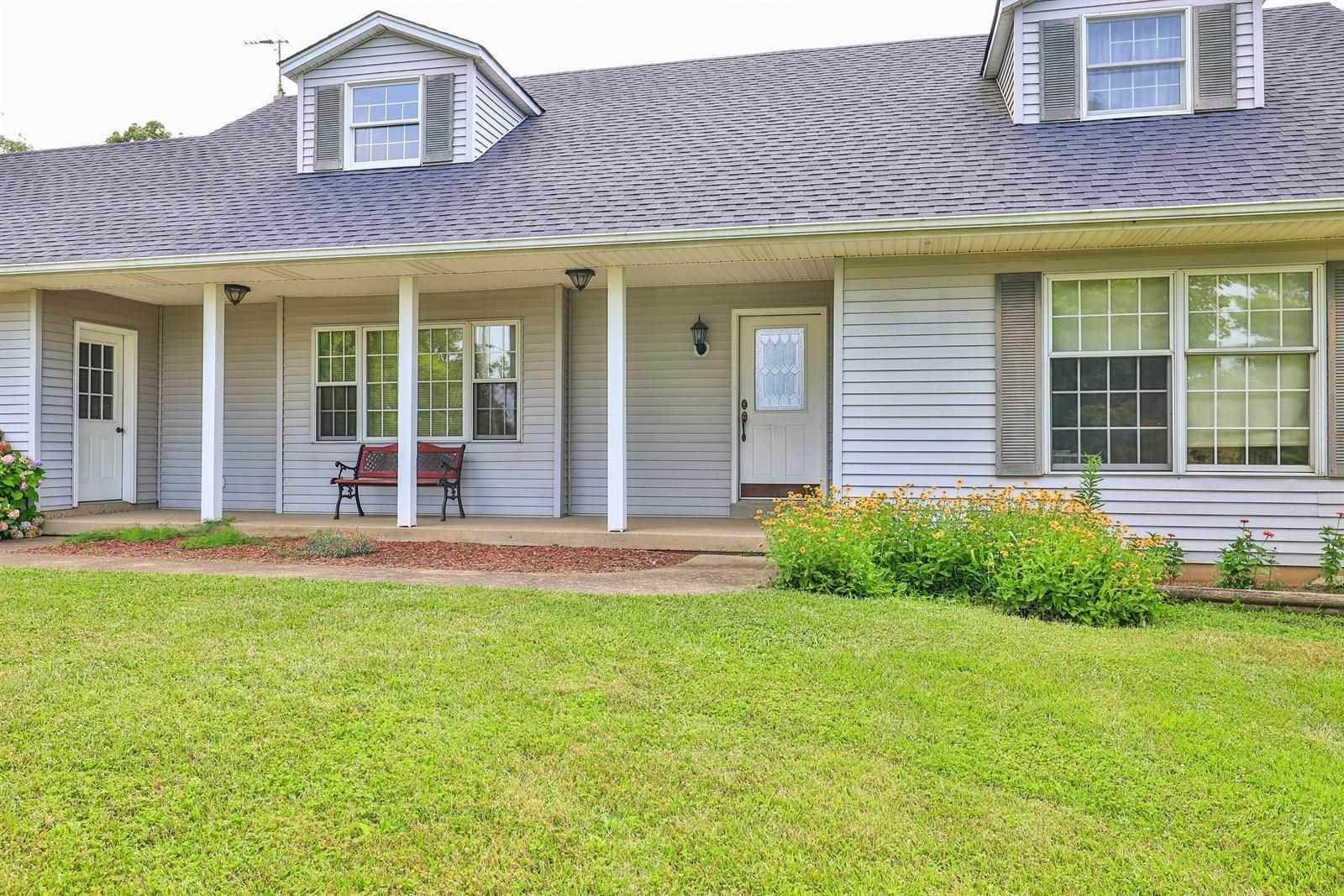 3. Single Family Homes for Sale at 455 Prether Lane 455 Prether Lane Williamstown, Kentucky 41097 United States