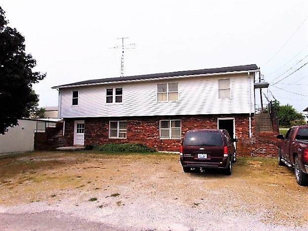 3. Single Family Homes for Sale at 400 S Main Street 400 S Main Street Owenton, Kentucky 40359 United States