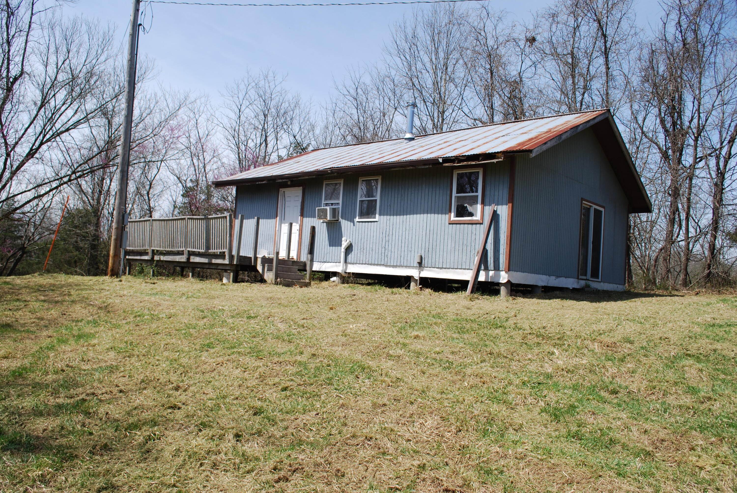 Single Family Homes for Sale at 412 Roanoke Church Road 412 Roanoke Church Road Falmouth, Kentucky 41040 United States