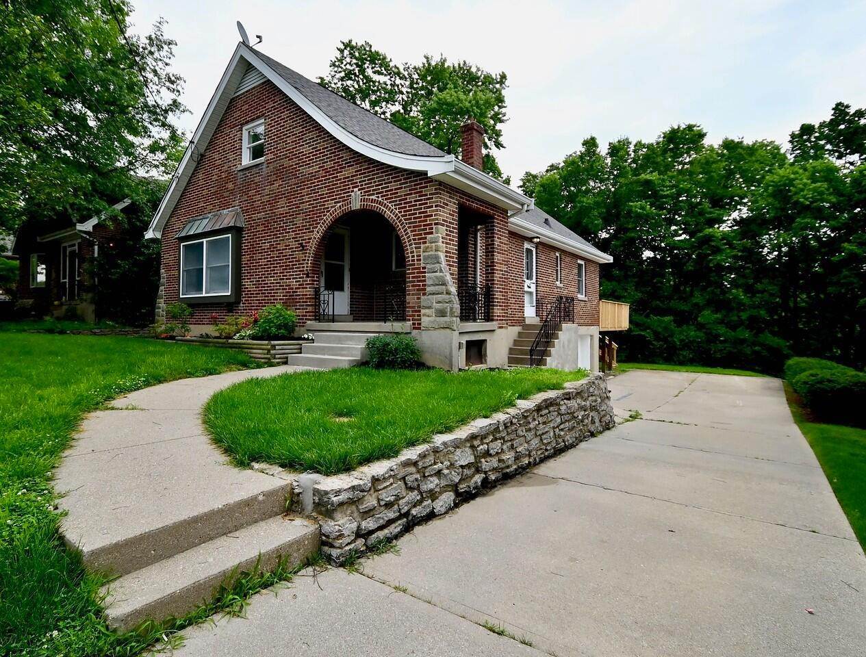 Single Family Homes por un Venta en 4 Barbara Circle Fort Wright, Kentucky 41011 Estados Unidos