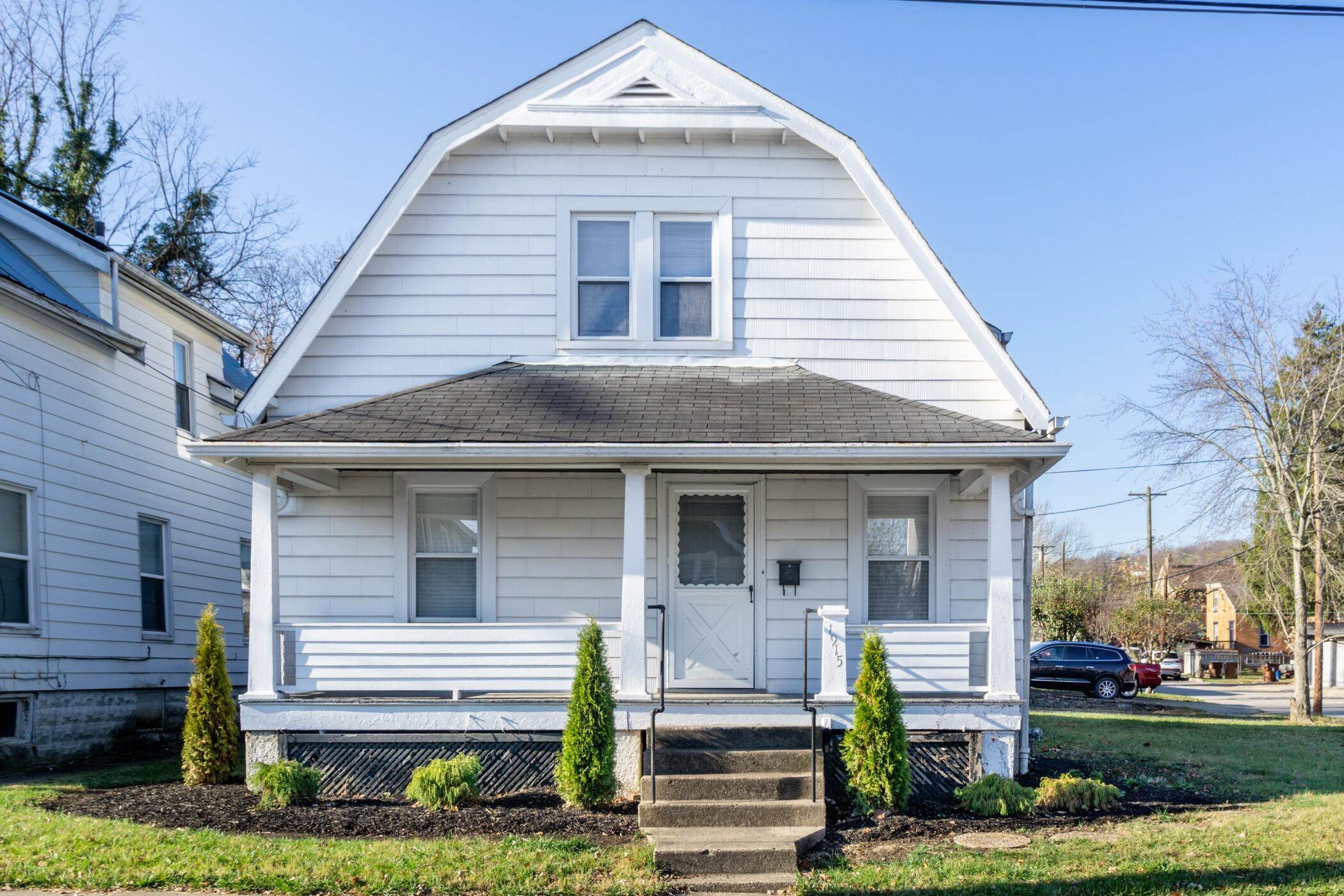Single Family Homes for Sale at 1915 Franklin Street Covington, Kentucky 41014 United States